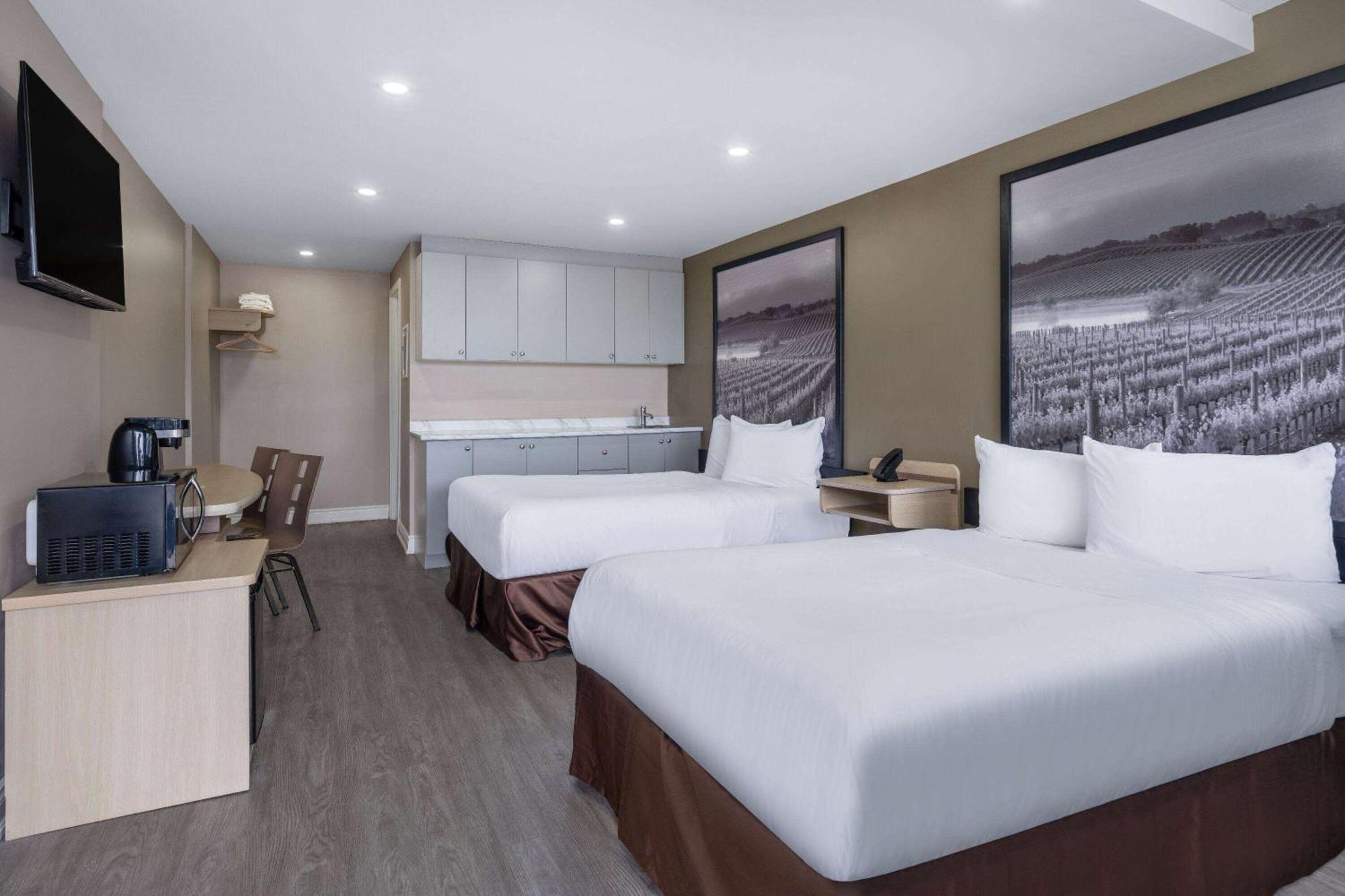 Super 8 By Wyndham Niagara Falls On Εξωτερικό φωτογραφία